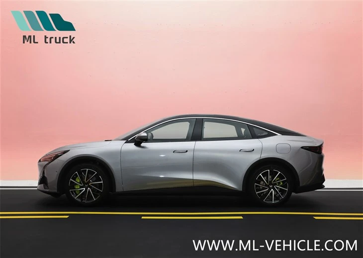 2024 Arcfox Alpha S5 EV Sedan