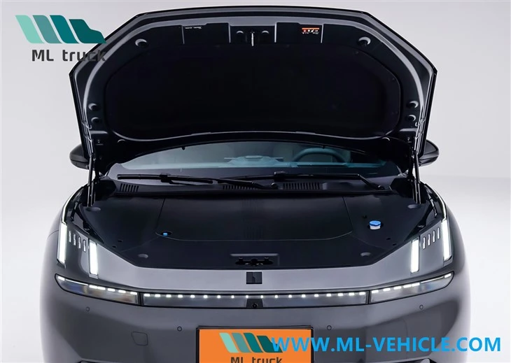 2024 Lynkco Z10 EV Sedan